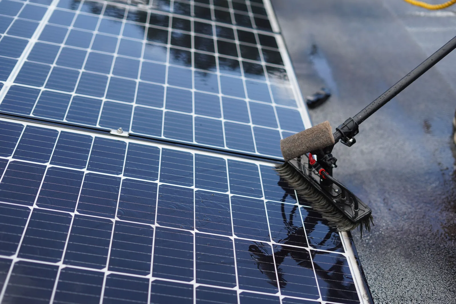 Solaranlage und Photovoltaik reinigen